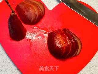 下颜值0失利，恋人节苦品，法度白酒烩啤梨的做法步调：7