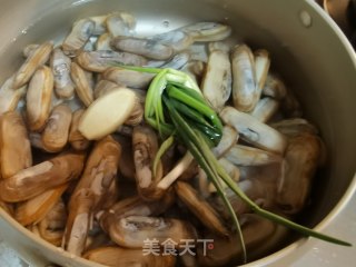低脂安康好食～蒜喷鼻春葵蛏子的做法步调：2