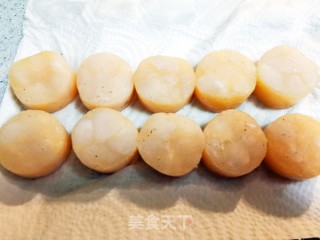 低脂安康养分的好食～喷鼻煎带子的做法步调：3