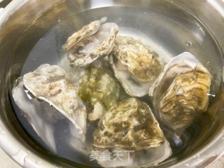 陈老多汁，低脂好食～蒸汽蒸死蚝的做法步调：1
