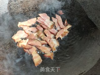 五花肉炒土豆片的做法步调：5