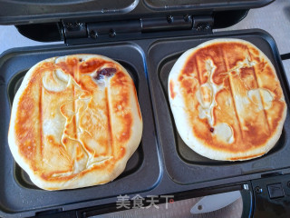 豆沙油酥烧饼的做法步调：13