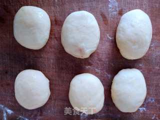 豆沙油酥烧饼的做法步调：10
