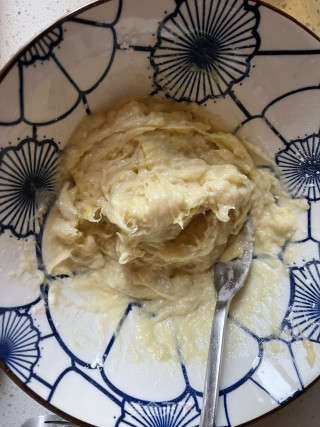 榴莲酥的做法步调：1