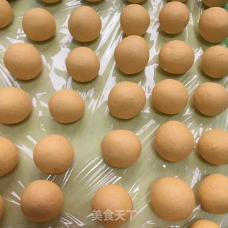 三白酒酿北瓜汤圆的做法步调：1