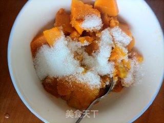 炸北瓜圆的做法步调：2