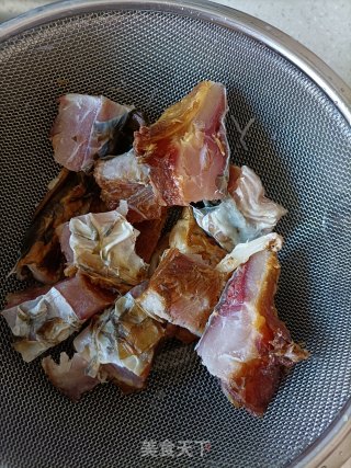 蒸腊鱼的做法步调：2