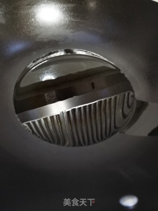蒜苗炒鸡蛋的做法步调：4