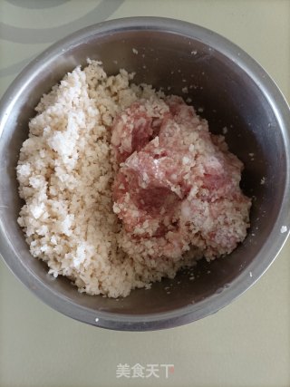 莲藕丸子的做法步调：5