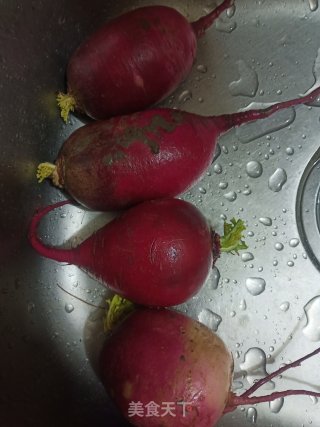 糖醋白萝卜丝的做法步调：1