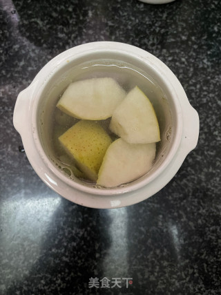 橄榄雪梨炖龙骨的做法步调：7