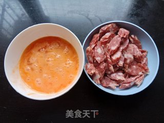 鸡蛋炒广式腊肠的做法步调：1