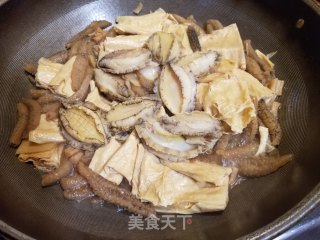 海参鲍鱼烧腐竹的做法步调：13