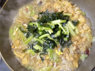 小酥肉年夜烩菜的做法步调：12