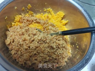 蛋黄酥的做法步调：6