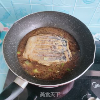 剁椒烧鲅鱼的做法步伐
：9