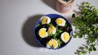 芹菜拌木耳鸡蛋的做法步调：6