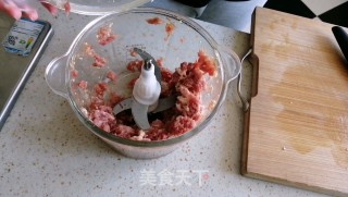 典范川味担担里，吃一次便历历在目的滋味的做法步调：5