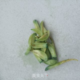 油菜拌护心肉的做法步调：6