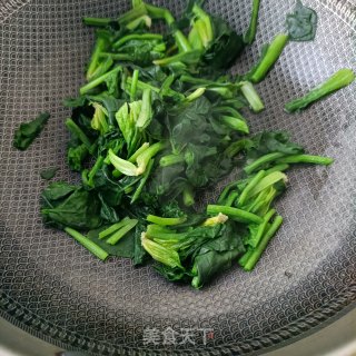 鸽汤菠菜的做法步调：4