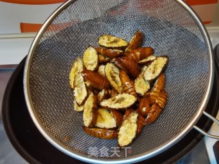 干煸茧蛹的做法步伐
：14