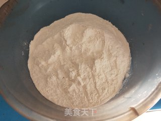 萝卜烫里包的做法步调：1