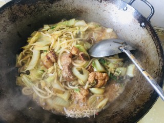 白烧肉烩菜的做法步调：11