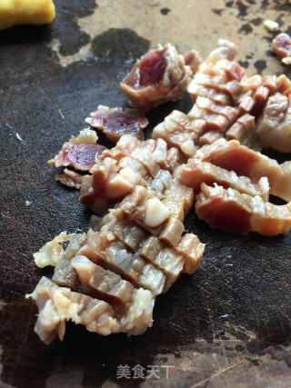 腊肉蒸鱼干的做法步调：5