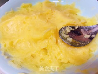 土豆虾球的做法步调：2