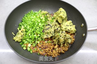 酱喷鼻茄子火饺的做法步调：7