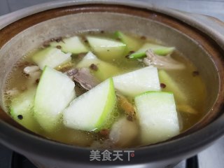 青萝卜炖羊排的做法步调：8