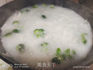 西蓝花牛肉粥的做法步调：2
