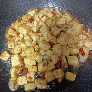 酱焖豆腐的做法步调：8