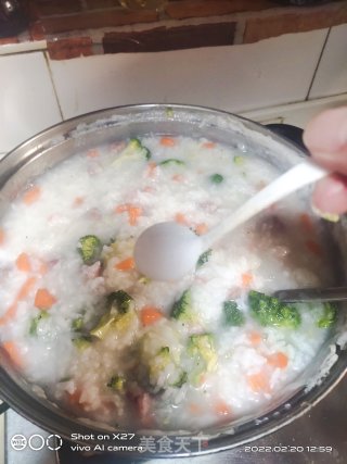 腊肉西蓝花粥的做法步调：5
