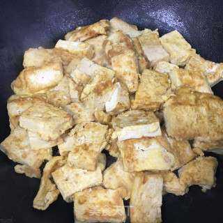 鸡蛋喷鼻煎豆腐的做法步调：6