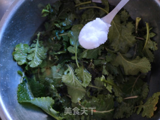 爆腌雪里蕻的做法步调：3