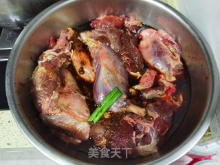 酱牛肉的做法步调：12