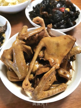 卤火乳鸽的做法步调：8