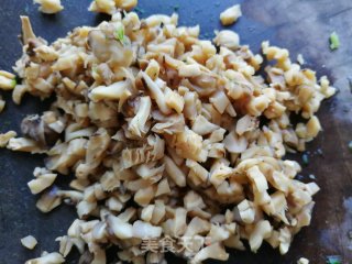 喷鼻菇芥菜豆腐包的做法步调：2