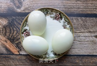 蒜泥拌鸡蛋的做法步调：2