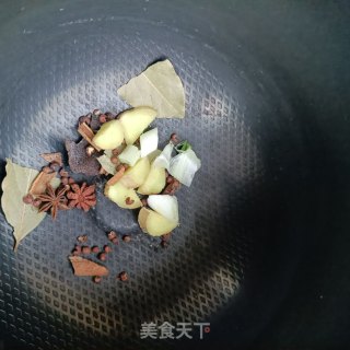 酱护心肉的做法步调：4