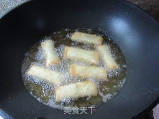韭菜鸡蛋馅秋卷的做法步调：15