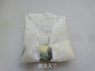韭菜鸡蛋馅秋卷的做法步调：13