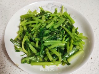 浑炒茼蒿的做法步调：6