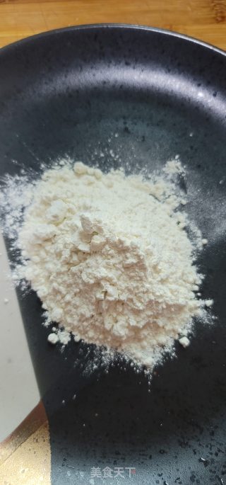 炸五花肉的做法步调：4