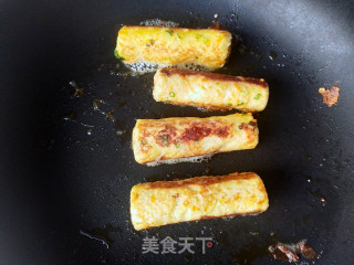 肉紧吐司卷的做法步调：12