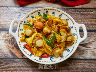 青白椒鸡蛋炒扇贝肉的做法步调：15