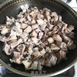 白烧牛肉的做法步调：4