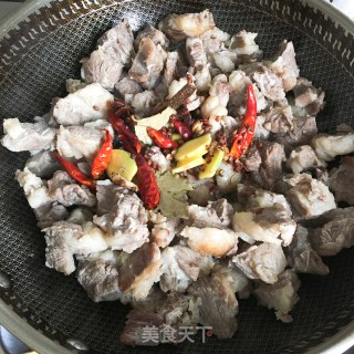 白烧牛肉的做法步调：5