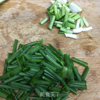 油渣炒萝卜的做法步调：2
